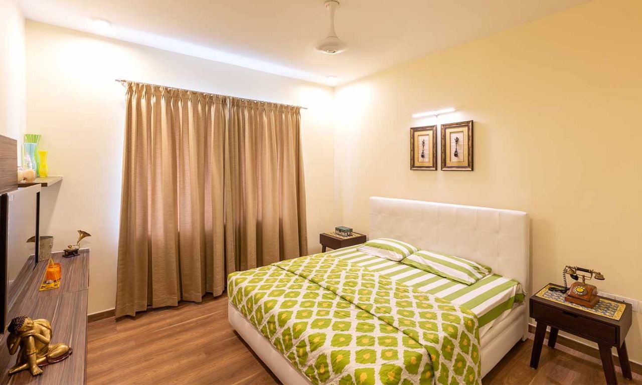 DesignCafe_Classic Bedroom.jpg